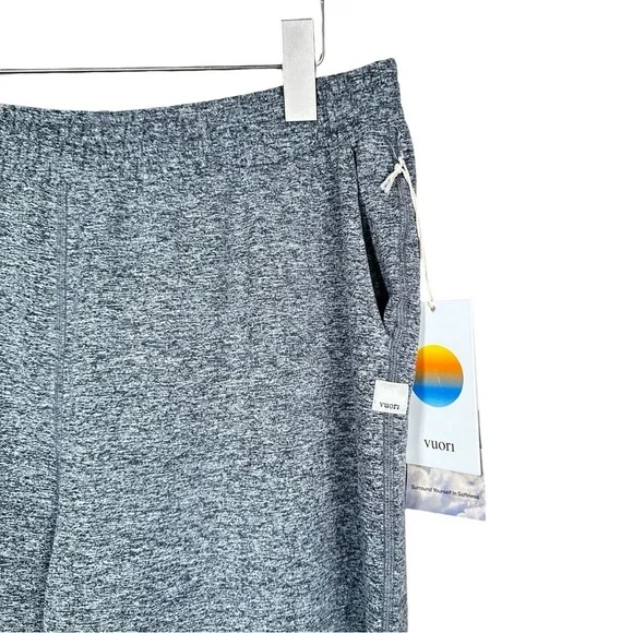 VUORI Boyfriend Jogger in Heather Grey - Picture 7 of 10